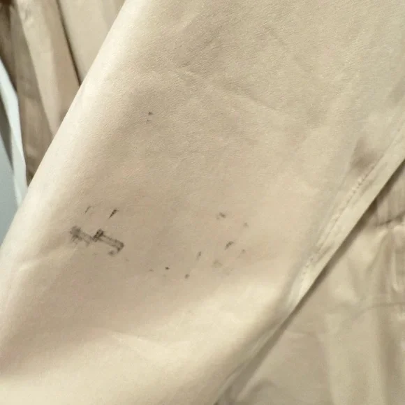 lululemon athletica Tan Trench Coat - Picture 3 of 3